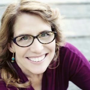 Meet your Posher, Suzanne